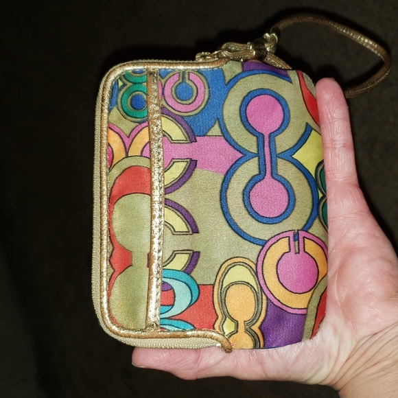 Coach Poppy Multicolor Optic C Satin Zippy Metallic Gold Wallet Wristlet - Picture 11 of 11